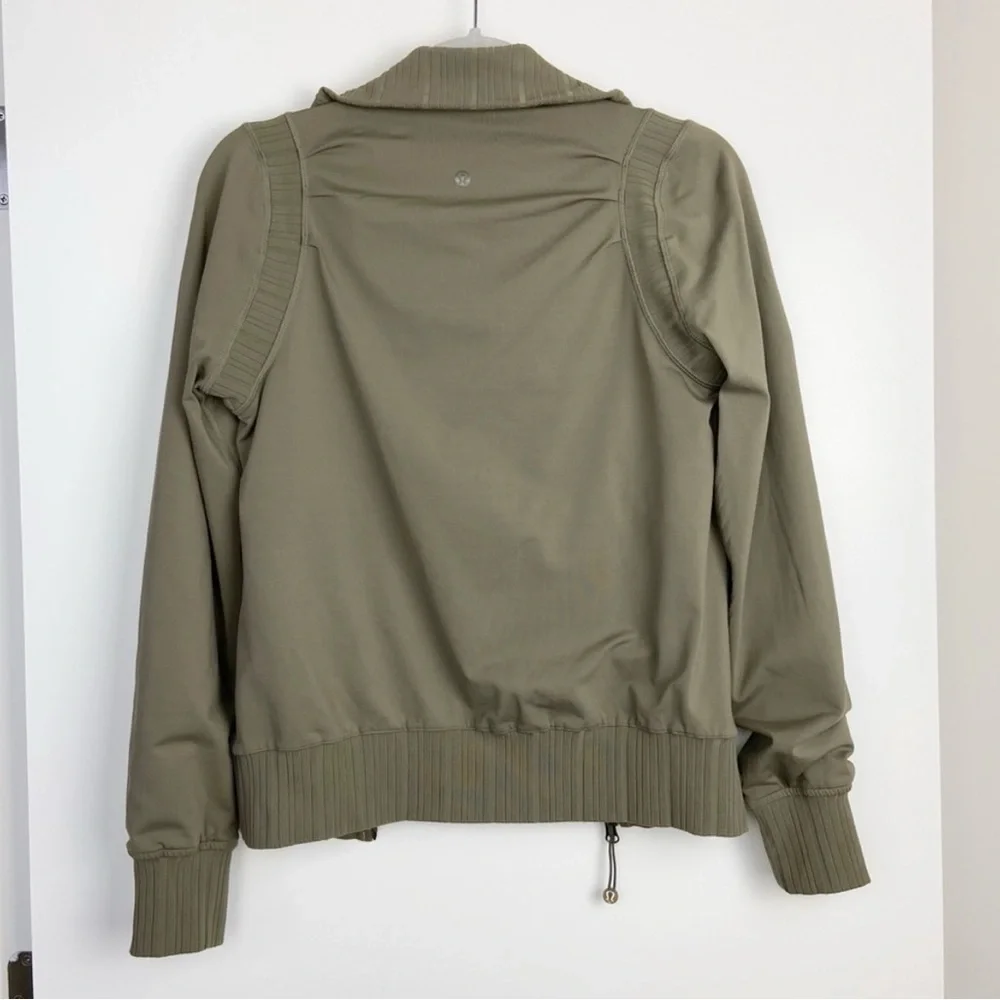 Lululemon Raja Reversible Jacket - Picture 3 of 9